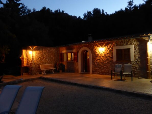 Villa-Soller-Nacht-Finca